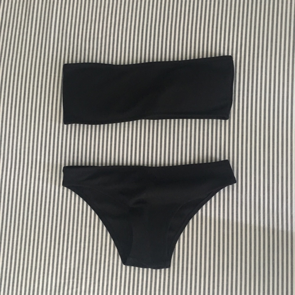 Black Ribbed Bandeau Bikini - Picture 6 of 6